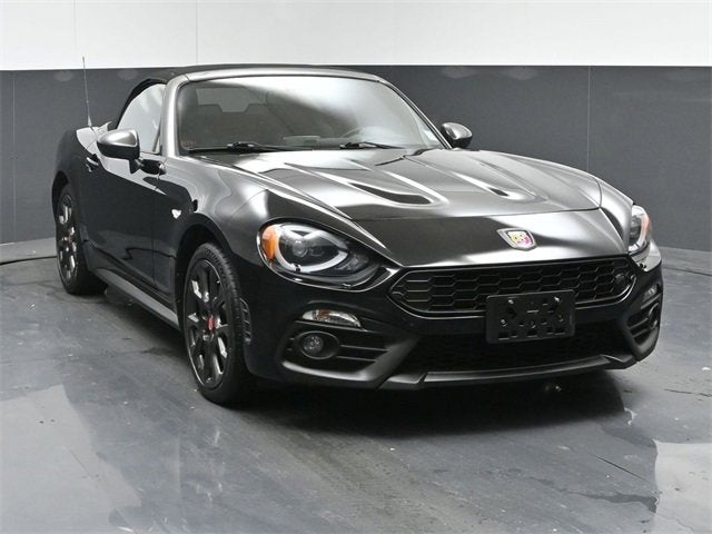 2018 Fiat 124 Spider Abarth — photo 1
