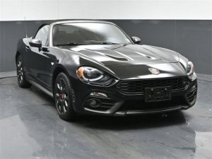 2018 Fiat 124 Spider Abarth — thumbnail 5
