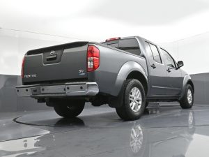 Used 2017 Nissan Frontier SV V6 Truck Crew Cab V-6 cyl — thumbnail 23