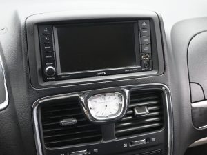 Used 2013 Chrysler Town & Country Touring — thumbnail 29